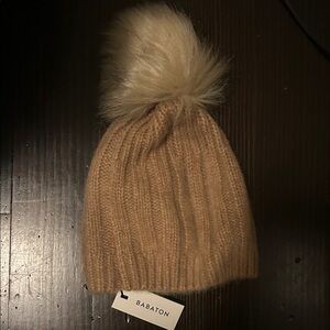 Aritzia Babaton Beige Pom-Pom Beanie